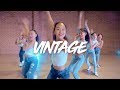 Niki  vintage  imiss choreography by minimi