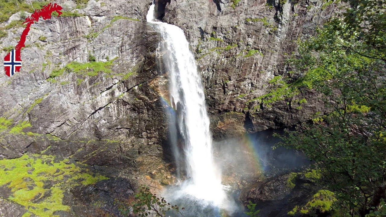 Attractions of Norway - Månafossen Waterfall Hike
