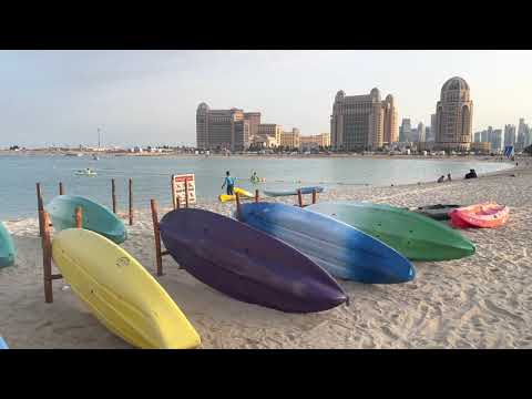 أجواء البرد في قطر شاطئ كتارا    