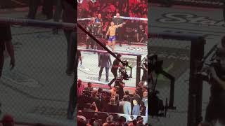 Celebrity Bruce Buffer’s warmup dance 🕺🏻 @ufc Wealth