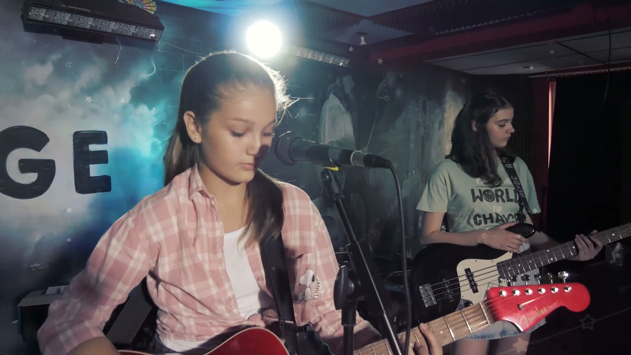 Polly I (Polia) - Party Night (Official Video Teaser)