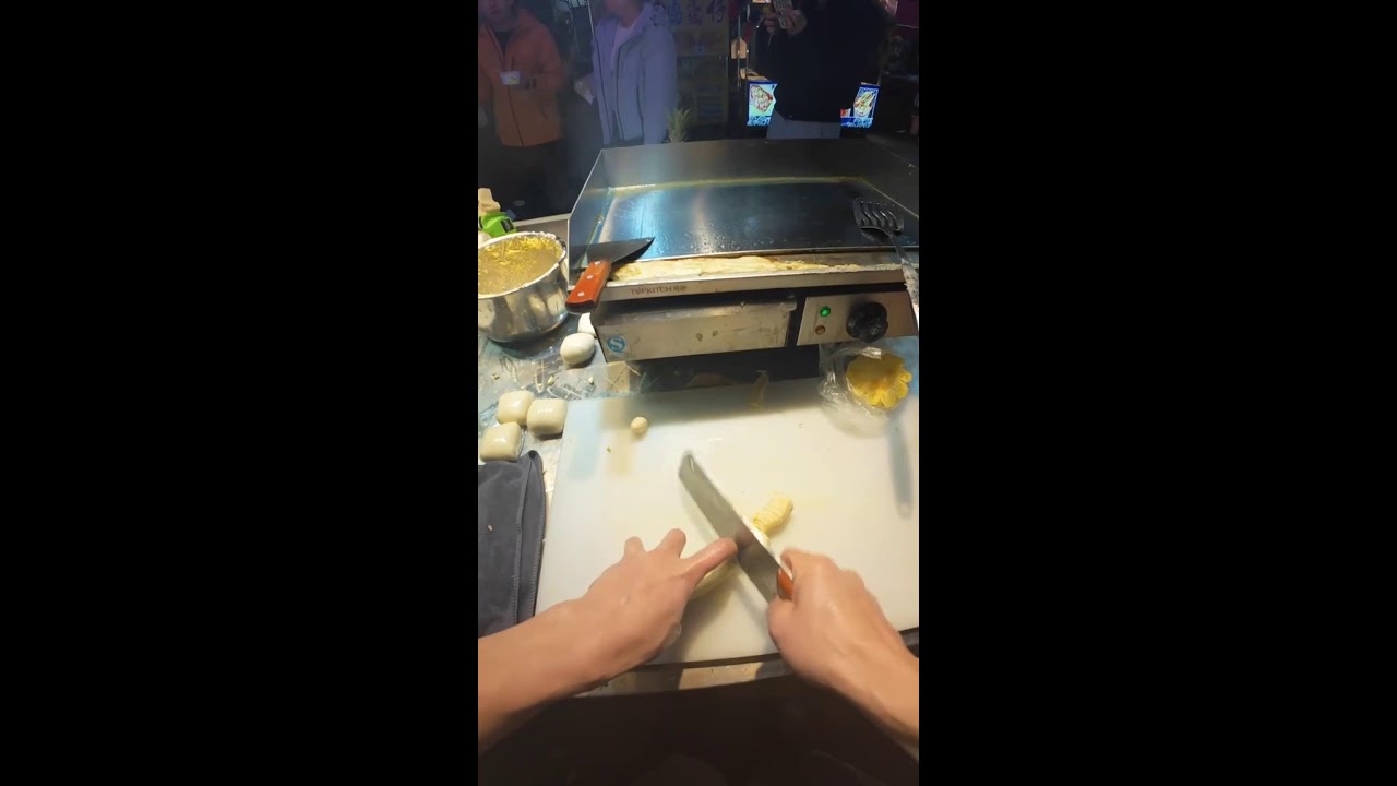 POV Livestream | Vendor Making Flying Pancakes with Egg & Sauce | Real-Time Street Food Prep