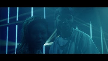 When the Lights Go Down (feat. Andrea Miller)