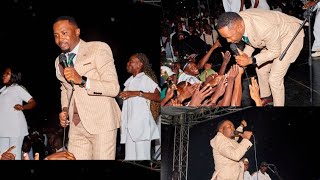 Mathias Mhere live show performance at Kisimusi paruzevha hosted by Dj Ollah 7 podcast 