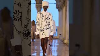 #MaxMara#2025 Early #springfashion #Venetia #fashiondesigner #formalwear #fashionweek #cfashionweek