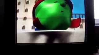 Watch Veggie Tales Keep Walking video