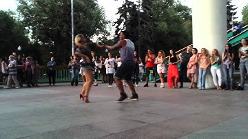 Val Clemente e Thayna Trovick - Zouk Moscou