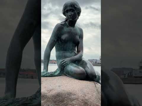 Video: Den lille sjöjungfruskulpturen i Köpenhamn
