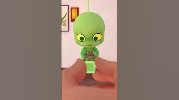 Going full green for St. Patrick’s Day! 🍀💚  #miraculous #miraculousladybug #ladybug #mlb #catnoir