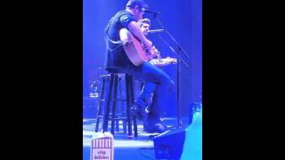 Thomas Rhett die a happy man Chicago IL 12-11-15