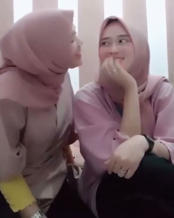Story wa cewek hijab nakal lucu