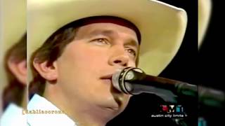 George Strait &amp; The Ace in the Hole Band — &quot;Nobody in His Right Mind Would&#39;ve Left Her&quot; — Live