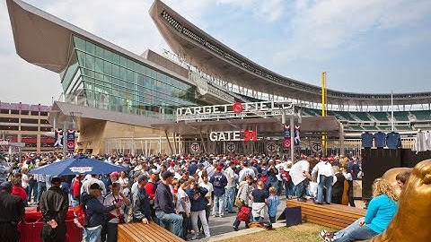 Building a Major League Baseball Stadium: Target Field