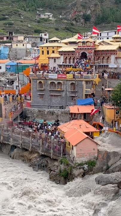 Badrinath Yatra – Scenic Beauty of the Himalayas