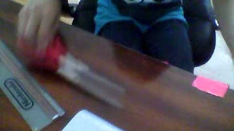 How to make a duct tape wallet (tri fold) Part one