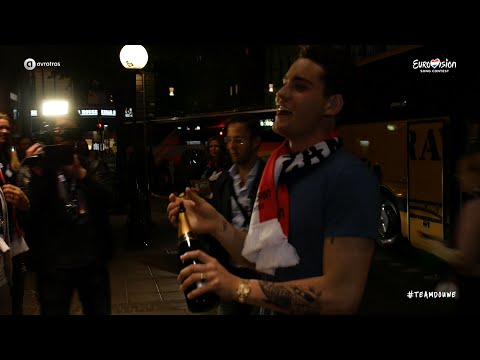 We qualified for the final! | Douwe Bob | ESC16