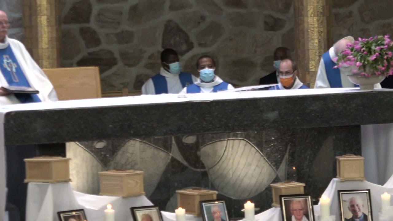 Funérailles de 6 montfortains canadiens, au sanctuaire MarieReinedes