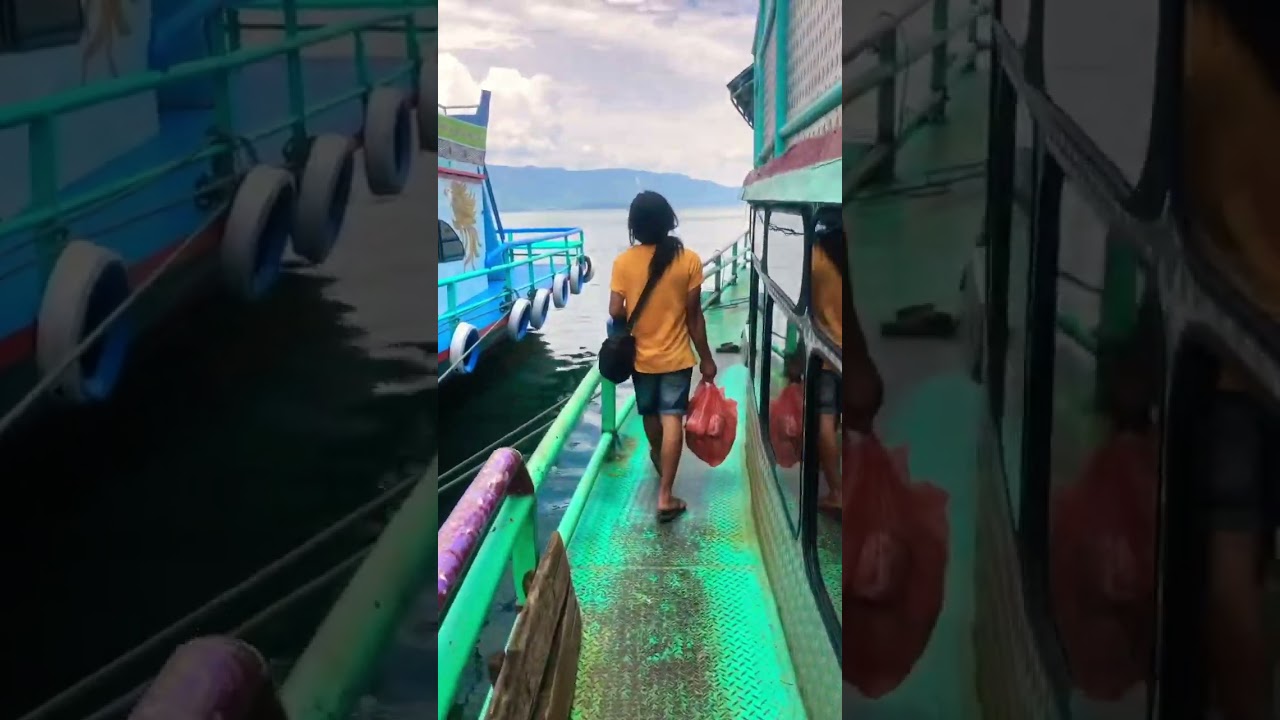 Crossing the world’s largest volcanic lake! Lake Toba, North Sumatra 