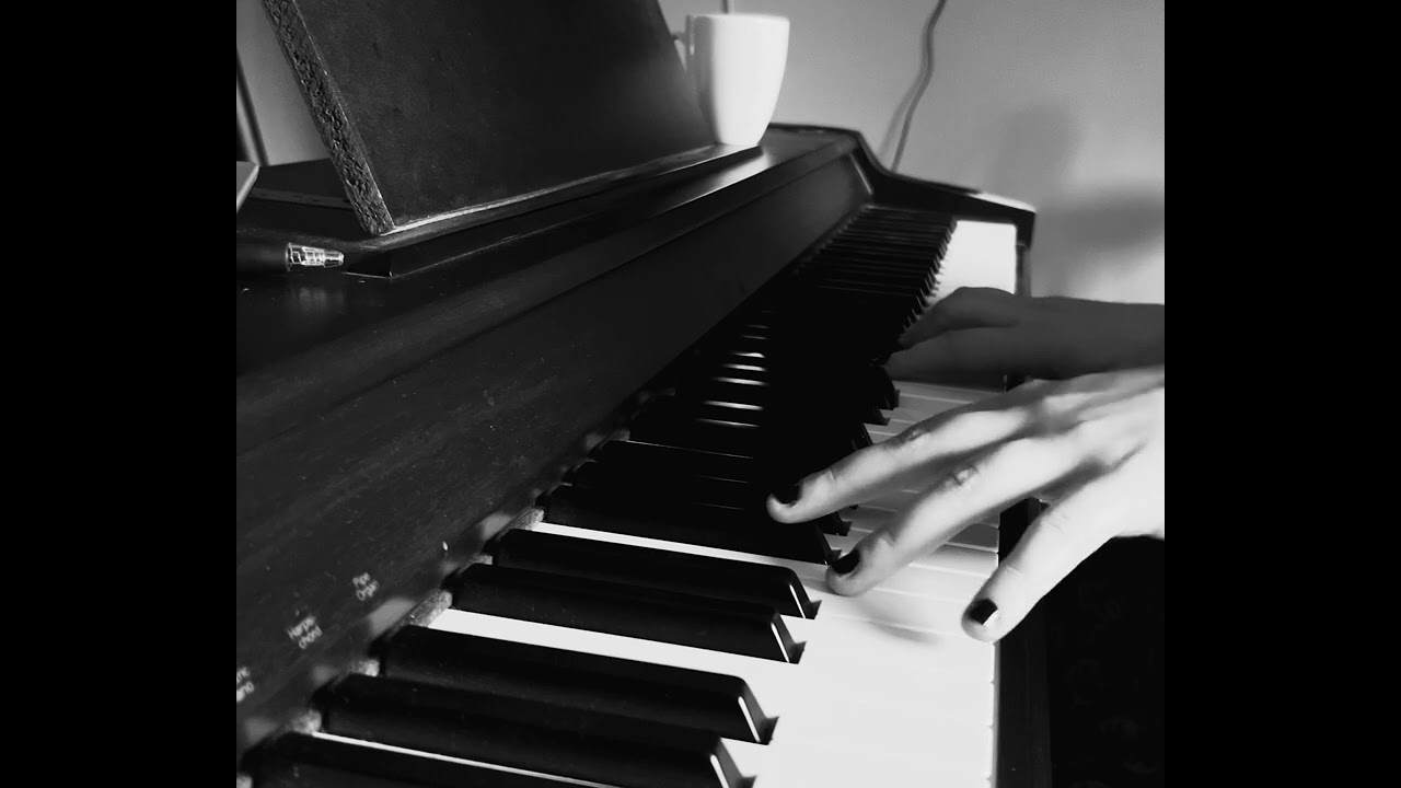 Bleeds no more - Silverstein (piano cover)