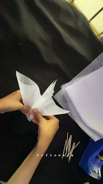 DIY tips mudah kertas tisu tinggal pasang di buket #buket #florist #buketbunga #diy #shortvideo #fyp