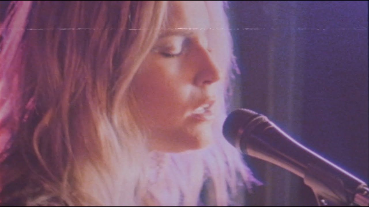 Guarda Jack River - Dark Star (Official Video) su YouTube Guarda Jack River - Dark Star (Official Video) su YouTube