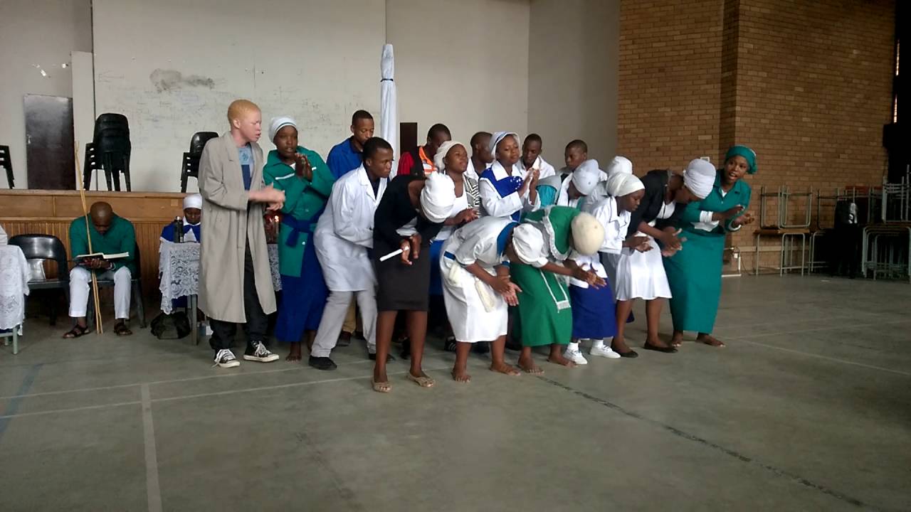 TUAYG Choir - Maatla sona ke bophelo auf YouTube ansehen TUAYG Choir - Maatla sona ke bophelo auf YouTube ansehen