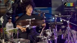 Download lagu GSTK - Bosan [Live at SOUNDTASTIC]