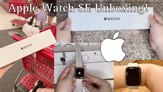 Apple Watch SE Unboxing!! by Jasmine the Waffle 2,374 views 8 months ago 4 minutes, 38 seconds