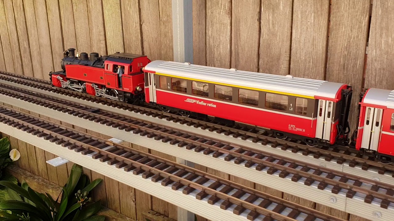 Lgb 24852 Cfv Mallet Pulling Swiss Rhb Cars Youtube