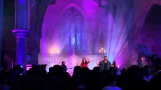 Video thumbnail of "Hillsong Chapel - Cornerstone - with subtitles/lyrics"