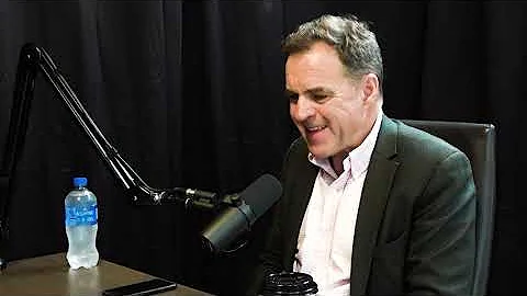 Niall Ferguson: History of Money, Power, War, and ...