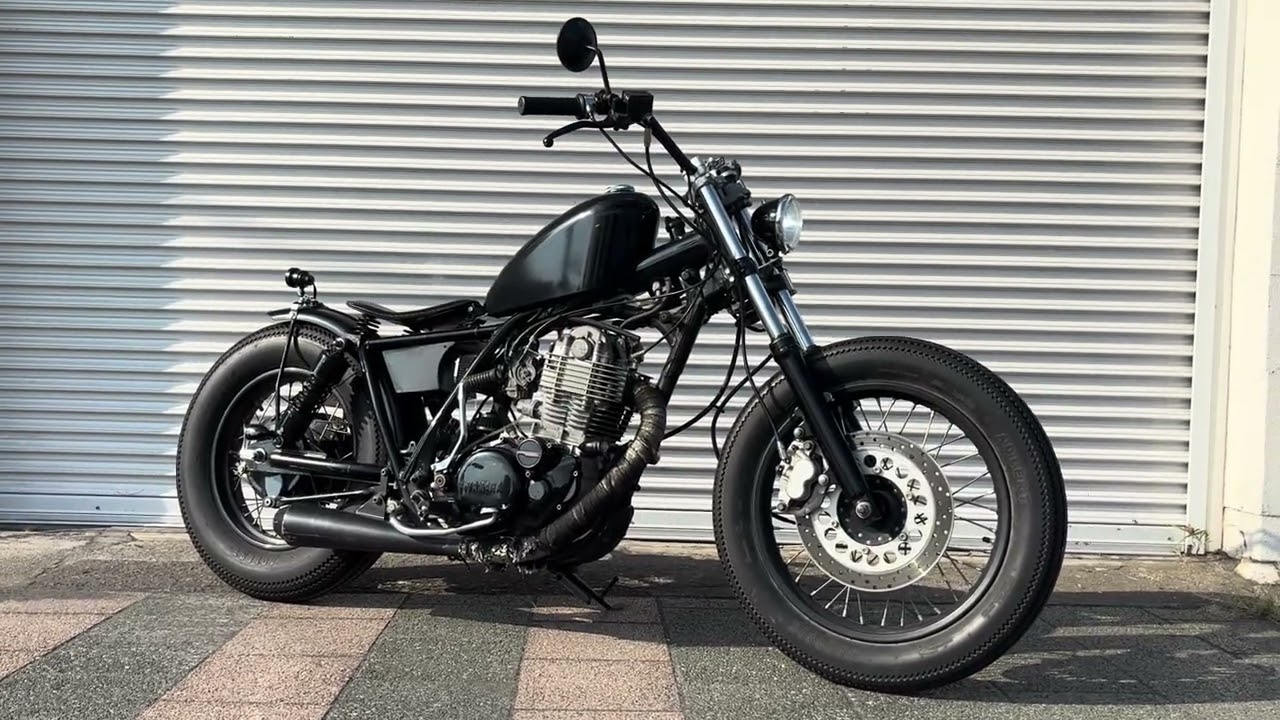 YAMAHA SR400チョッパー - YouTube