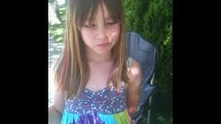 Sara stops by my daughters lemonade stand