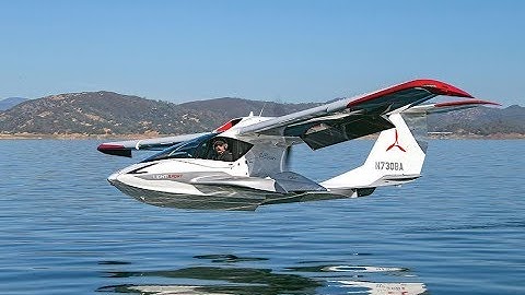 Icon A5 Demo Flight