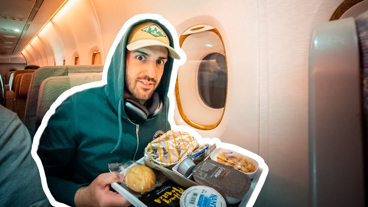 VOLO EMIRATES DA URLO! Inizia così il viaggio per NEW YORK YouTube