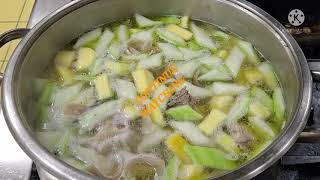 HOW TO MAKE CHICKEN WITH PUMPKIN,BOTTLE GOURD AND CABBAGE, LETTUCE SOUP..(IT IS COOKED BY A CHEF).