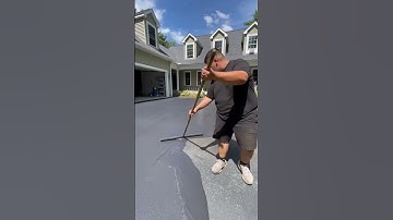 Sealcoating a driveway