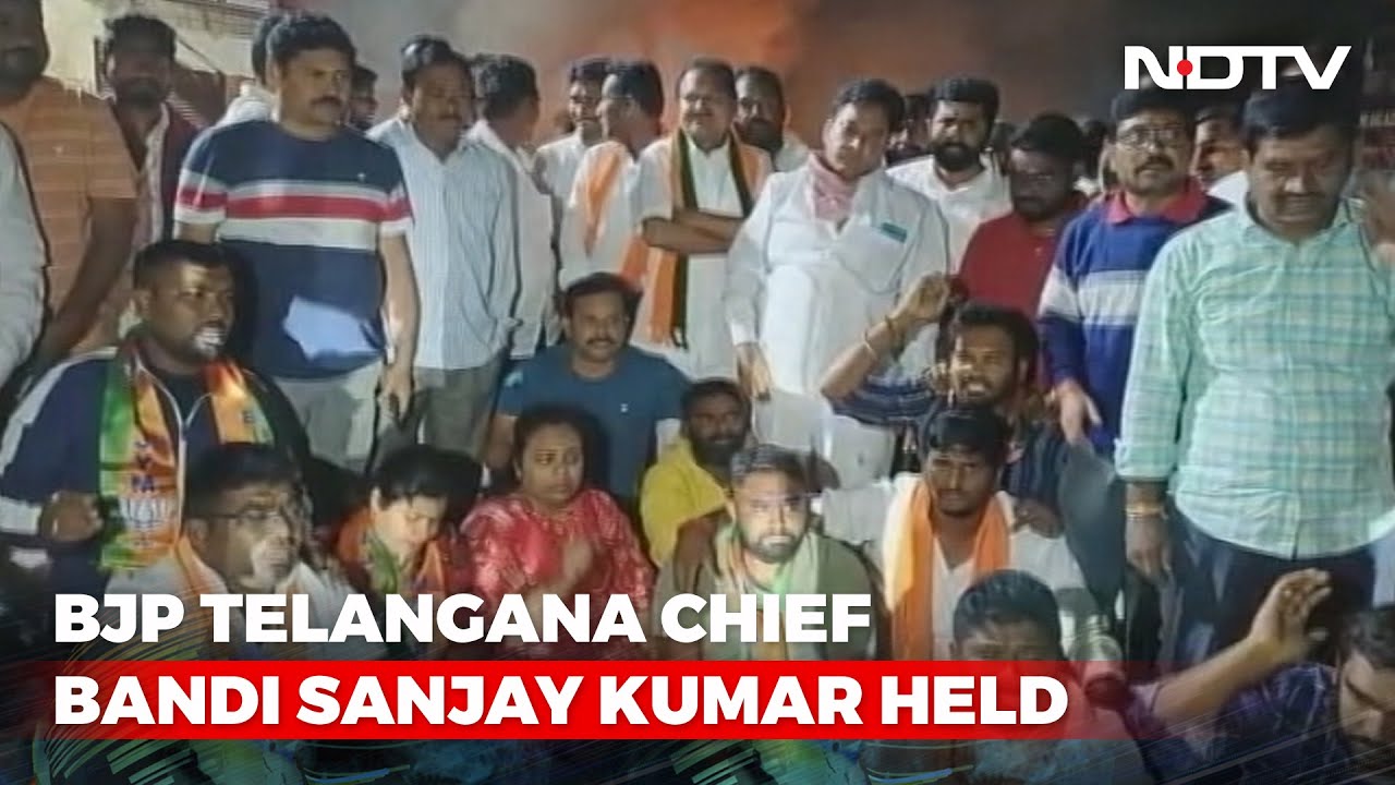 cops-deny-permission-to-telangana-bjp-chief-s-march-youtube