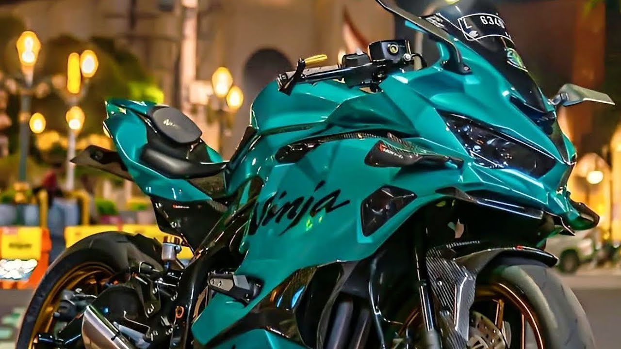 Kawasaki Ninja ZX-25R Full Review | World's Only 250cc Inline-4