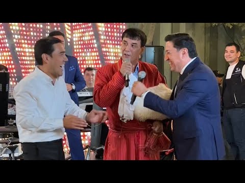 Bir ayol yuzimga orayapti Brunette trans porno video