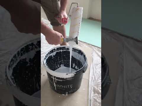 Вопрос: Как отчистить валик для краски?