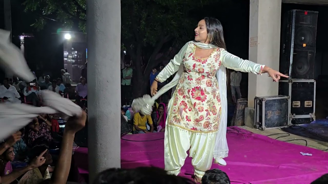 Komal choudhary dance program manfura jhunjhunu 