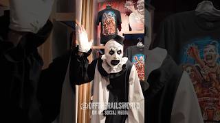 Art The Clown Terrifies Shopper At Halloween Horror Nights 2025 Hhn Hhn2025