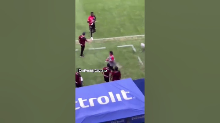 Después de recibir abucheos de la afición del Atlas Jordy Caicedo 🇪🇨 salió entre lágrimas #atlas