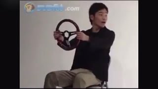 ジャルジャル　コント「大きい車」