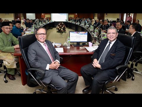 Mesyuarat MTN pertama MB Pahang bersama Menteri Luar Negeri