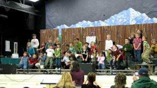 ALYSSA'S SCHOOL CHRISTMAS PROGRAM 011