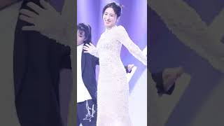 zhang Bichen Really Danced And Shook It The Original Singer Personally Performed