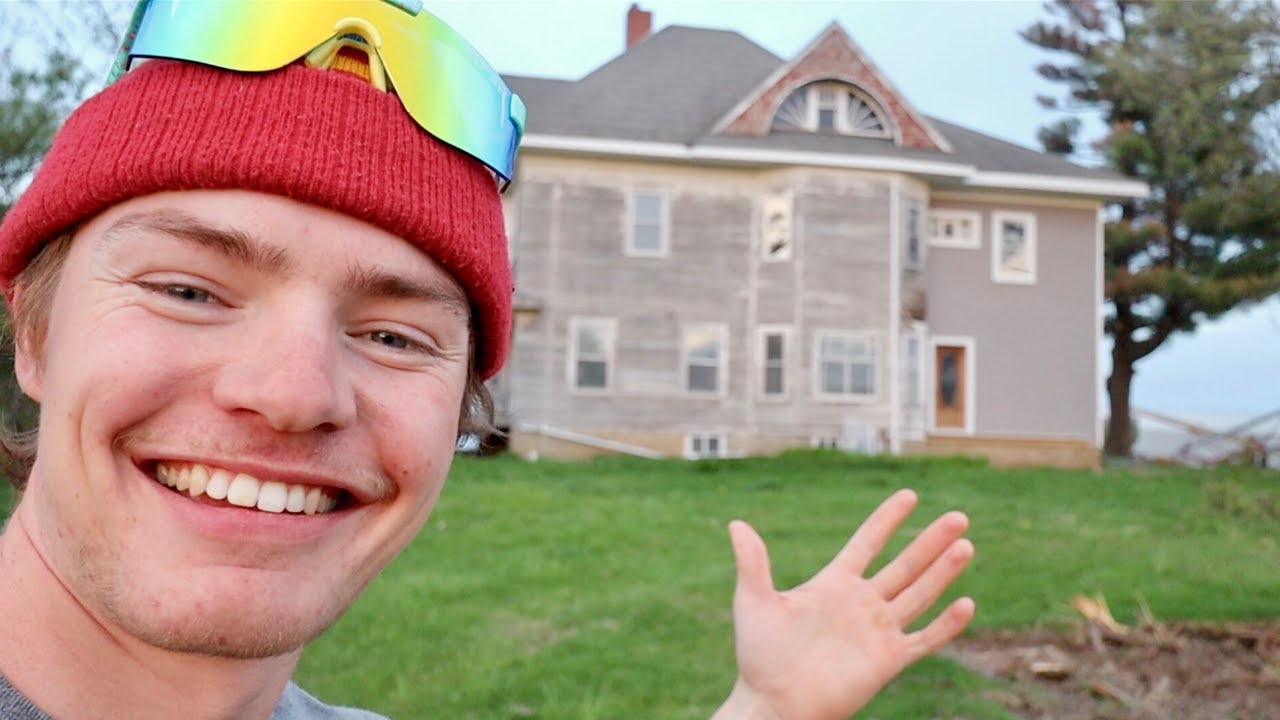 I Am Renovating My 1917 Homestead (Mansion Included) - YouTube