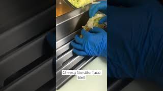Taco Bell cheesy Gordita crunch